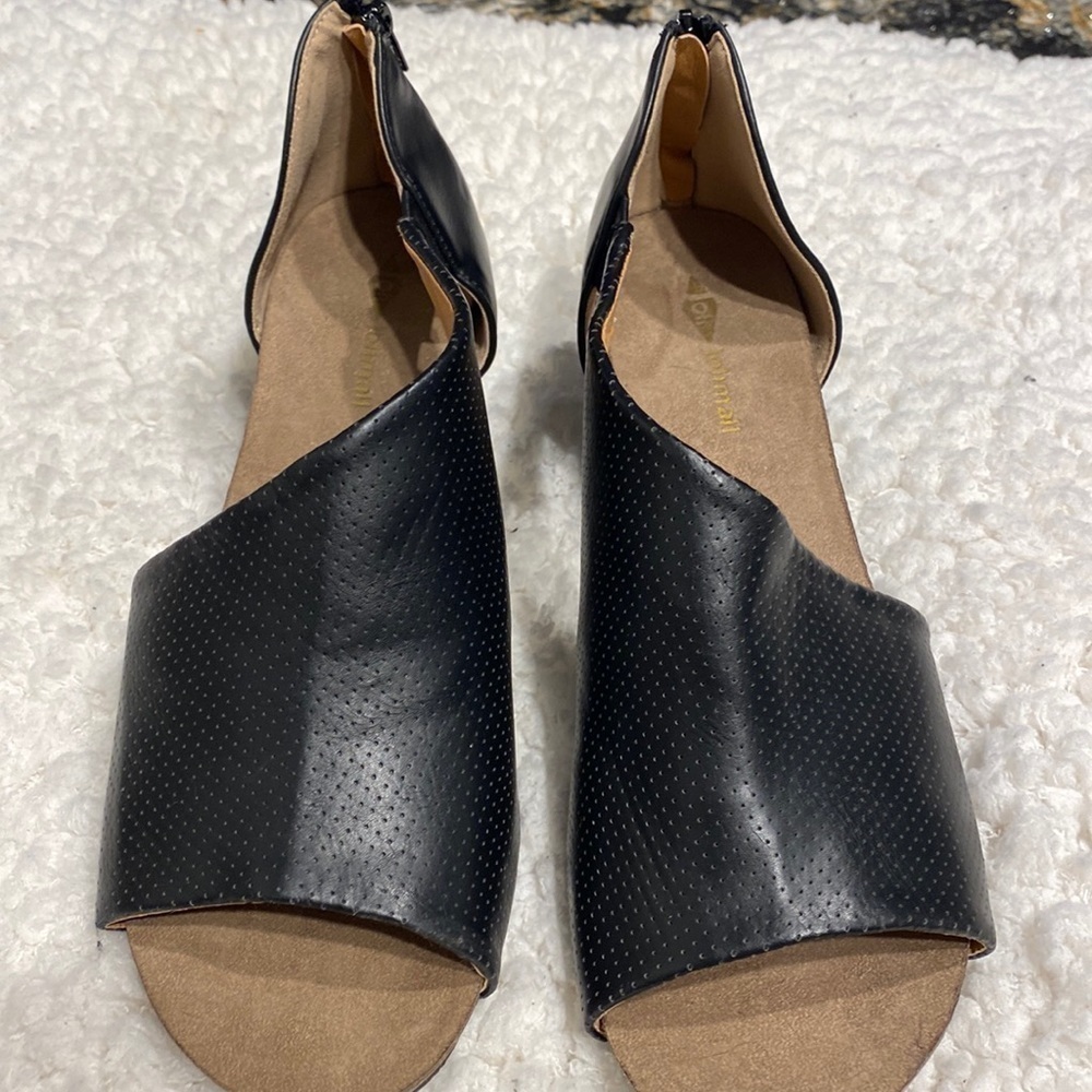 womens Johmall zippered wedge sandals size 11.  EUC